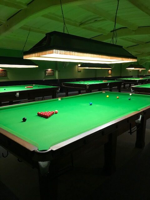 club open 7 days a week